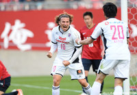 【フォルランの1年半の軌跡】来日初ゴールは4節の鹿島戦で記録した。2014年3月23日（4/13）