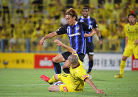 【明治安田Ｊ１ １ｓｔ 第13節 柏vsＧ大阪】ポスト直撃の惜しい一撃を放った倉田（Ｇ大阪）（4/5）