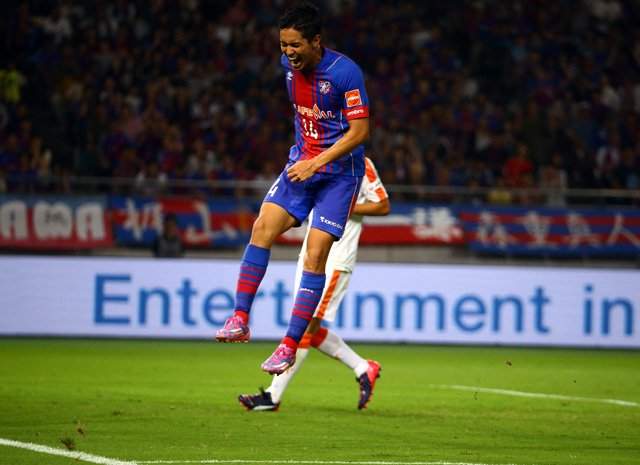 【明治安田Ｊ１ １ｓｔ 第17節 FC東京vs清水】シュートを決められず悔しがる武藤（FC東京）（15/16）