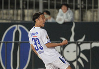 【明治安田Ｊ１ １ｓｔ 第17節 山形vsＧ大阪】宇佐美の6試合ぶりのゴールで先制した（Ｇ大阪）（1/5）