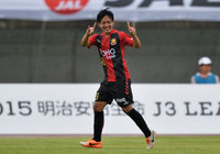 【明治安田Ｊ３ 第18節 福島vsJ-22】今季3点目となる先制点を決めた星雄次（福島）（1/2）