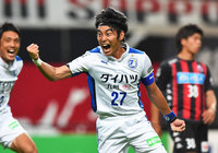 【明治安田Ｊ２ 第20節 札幌vs大分】CKから先制点を頭で押し込んだ三平（大分）（1/3）