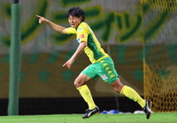 【明治安田Ｊ２ 第21節 千葉vs岐阜】鮮やかなボレーシュートでＪリーグ初得点を決めた町田（千葉）（2/3）