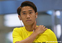 【川崎Ｆvsドルトムント】リラックスした表情でスタジアム入りする香川（ドルトムント）