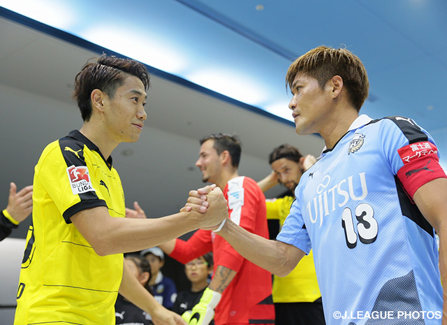 【川崎Ｆvsドルトムント】Ｃ大阪時代にプレーを共にした香川(ドルトムント)と大久保(川崎Ｆ)