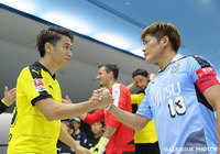 【川崎Ｆvsドルトムント】Ｃ大阪時代にプレーを共にした香川(ドルトムント)と大久保(川崎Ｆ)