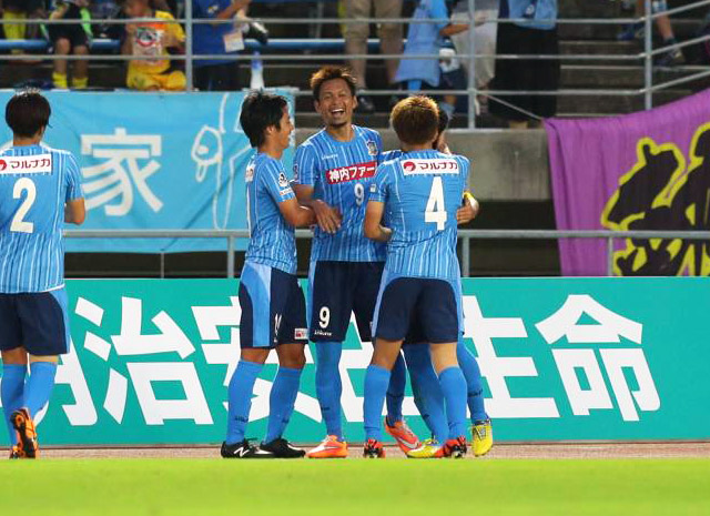 【明治安田Ｊ２ 第23節 讃岐vs金沢】第12節以来のゴールを決めた我那覇（讃岐）（2/3）