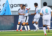 【明治安田Ｊ１ ２ｎｄ 第2節 鳥栖vs川崎Ｆ】17分に幸先良く先制点を押し込んだ中村　憲剛（川崎Ｆ #14）（1/5）