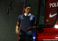 【明治安田Ｊ１ ２ｎｄ 第3節 浦和vs広島】ヘッドホンを首にかけ集中した表情を見せる槙野　智章（浦和）（7/22）