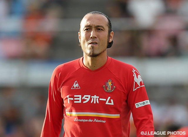 【明治安田Ｊ１ ２ｎｄ 第3節 清水vs名古屋】ピッチ上でウォーミングアップを行う田中　マルクス闘莉王（名古屋）（3/11）