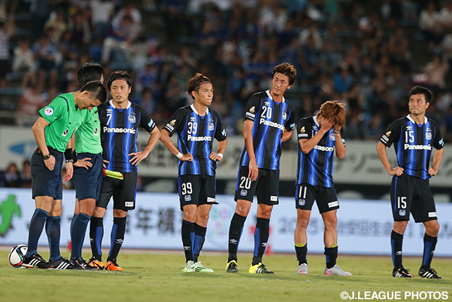  【明治安田Ｊ１ ２ｎｄ 第3節 Ｇ大阪vs横浜FM】痛恨のドローに方を落とすＧ大阪の選手達（8/8）