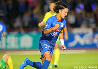 【明治安田Ｊ２ 第25節 水戸vs千葉】ボレーシュートで同点ゴールを決めた馬場　賢治（水戸）（3/4）