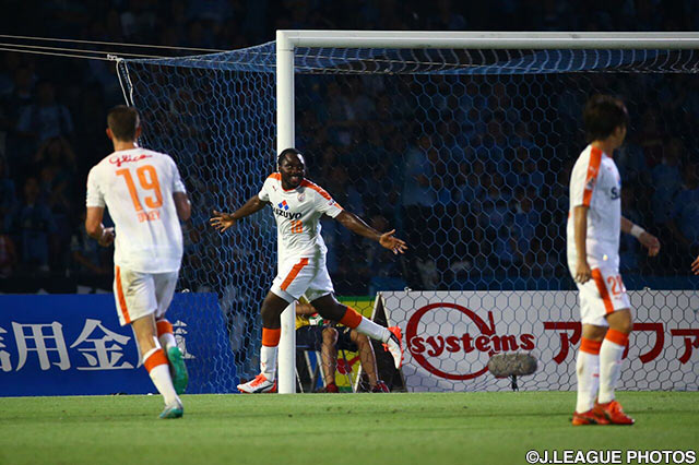 【明治安田Ｊ１ ２ｎｄ 第4節 川崎Ｆvs清水】前半で2得点をマークし、試合をひっくり返す活躍をみせたピーター　ウタカ（清水）（7/13）