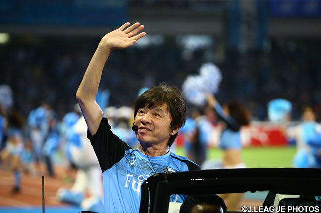 【明治安田Ｊ１ ２ｎｄ 第4節 川崎Ｆvs清水】ハーフタイムには恒例となっている西城　秀樹さんのショーも　等々力は「Ｙ・Ｍ・Ｃ・Ａ」の大合唱に（9/13）
