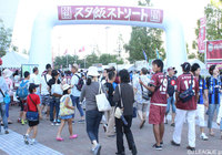 【明治安田Ｊ１ ２ｎｄ 第4節 神戸vsＧ大阪】ノエスタ名物のスタ飯ストリートは今日も大盛況（1/6）