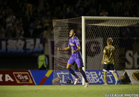 【明治安田Ｊ１ ２ｎｄ 第4節 広島vs横浜FM】この試合2得点目をマークしたドウグラス（広島）（11/16）