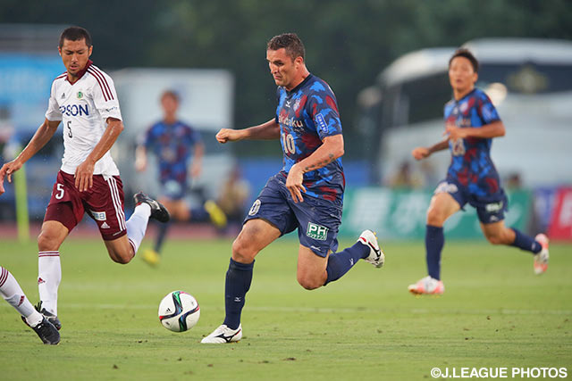 【明治安田Ｊ１ ２ｎｄ 第4節 甲府vs松本】バレー（甲府）は2試合連続得点を狙うもノーゴール（2/5）