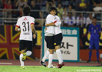 【明治安田Ｊ１ ２ｎｄ 第4節 名古屋vs浦和】オウンゴールを誘発した柏木　陽介（浦和）（3/7）