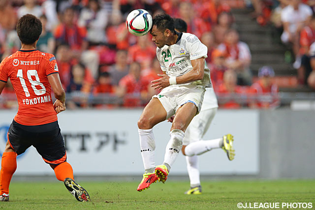 【明治安田Ｊ２ 第26節 大宮vs岐阜】積極的にゴールを狙う得点ランキングトップの難波　宏明（岐阜）（3/4）