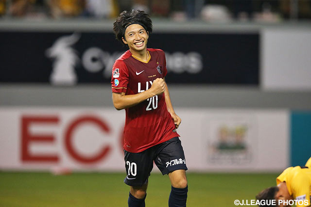 【明治安田Ｊ１ ２ｎｄ 第5節 鳥栖vs鹿島】試合終了間際にダメ押しの3点目を決めた柴崎　岳（鹿島）（5/6）