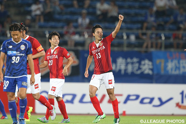 【明治安田Ｊ１ ２ｎｄ 第5節 山形vs名古屋】この日２点目のゴールで試合を決めた磯村　亮太（名古屋）（4/5）