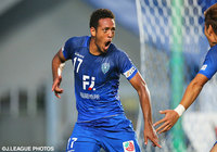 【明治安田Ｊ２ 第27節 福岡vs大分】加入後初得点となる同点ゴールを決めたウェリントン（福岡）（4/4）