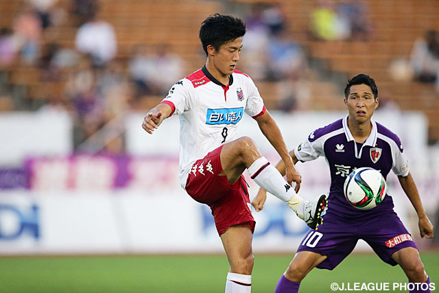 【明治安田Ｊ２ 第27節 京都vs札幌】3本のシュートを放つも無得点に終わった都倉　賢（札幌）（4/4）