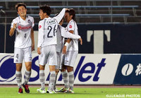 【明治安田Ｊ２ 第28節 讃岐vs群馬】吉濱　遼平の決勝ゴールで勝利を手にした群馬（1/3）