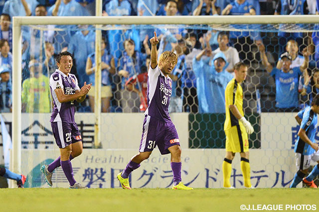 【明治安田Ｊ２ 第28節 磐田vs京都】交代出場で2得点と期待に応えた大黒　将志（京都）（3/3）