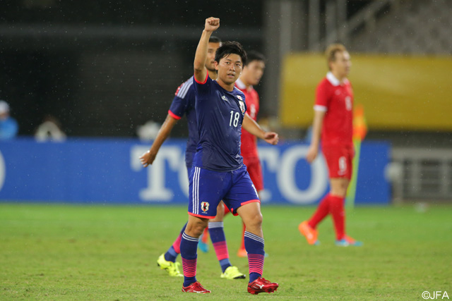 【EAFF東アジアカップ2015 日本vs中国】今大会2得点目となる武藤（浦和）のゴールで同点に追い付いた日本(3/10)