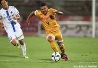 【明治安田Ｊ２ 第29節 群馬vs金沢】CKから決勝点を演出したカイケ（群馬）（3/4）