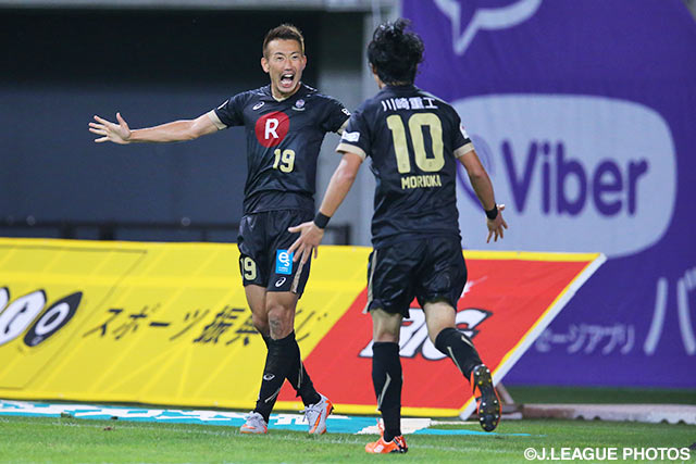 【明治安田Ｊ１ ２ｎｄ 第7節 神戸vs川崎Ｆ】追加点を鮮やかに決めた渡邉　千真（神戸）（5/6）