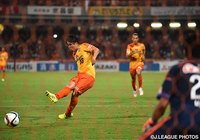 【明治安田Ｊ１ ２ｎｄ 第7節 清水vs新潟】3試合連続となる同点PKを決めた大前　元紀（清水）（3/6）