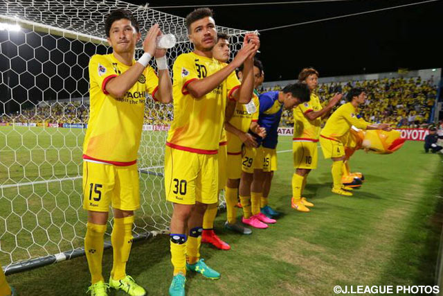 【ＡＣＬ２０１５ 準々決勝 第1戦 柏vs広州恒大】終盤に1点を返す粘りを見せ、第2戦に勝負をかける柏（15/15）