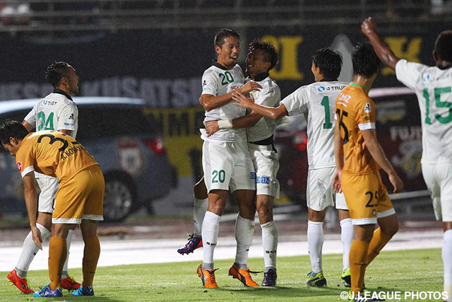 【明治安田Ｊ２ 第27節 群馬vs岐阜】36分に相手オウンゴールで先制した岐阜（1/3）