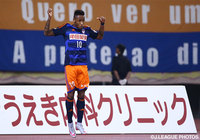 ゴールショーを締めくくる5点目のゴールを決めたラファエル　シルバ（新潟）【ＹＮＣ 準々決勝 第1戦 新潟vs浦和】（11/12）