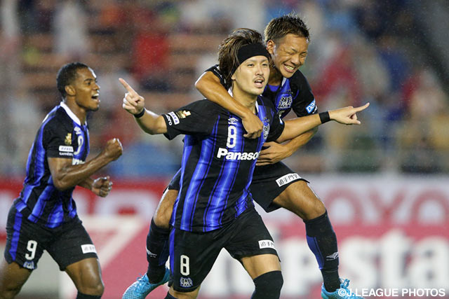 CKを頭で合わせ逆転ゴールを奪った岩下　敬輔（Ｇ大阪）【ＹＮＣ 準々決勝 第2戦 名古屋vsＧ大阪】（11/15）