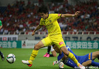 2試合連続ゴールを狙った工藤　壮人（柏）【明治安田Ｊ１ 2nd 第10節 浦和vs柏】（2/6）