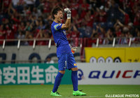 柏攻撃陣をシャットアウトし勝利に貢献した西川　周作（浦和）【明治安田Ｊ１ 2nd 第10節 浦和vs柏】（5/6）