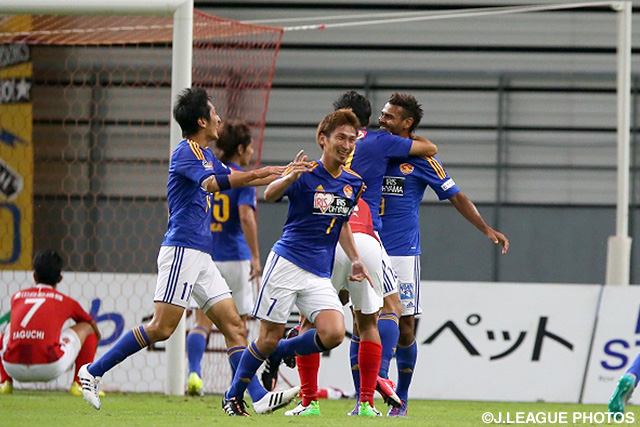 79分に均衡を破るゴールを決めた奥埜　博亮（仙台）【明治安田Ｊ１ 2nd 第10節 名古屋vs仙台】（4/6）