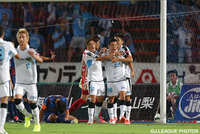 66分に勝越しゴールを決めた田坂　祐介（川崎Ｆ）【明治安田Ｊ１ 2nd 第10節 甲府vs川崎Ｆ】（3/5）