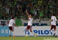 チームにとって3試合ぶりの得点なるゴールで先制点をもたらした安藤　淳（松本）【明治安田Ｊ１ 2nd 第10節 湘南vs松本】（3/6）