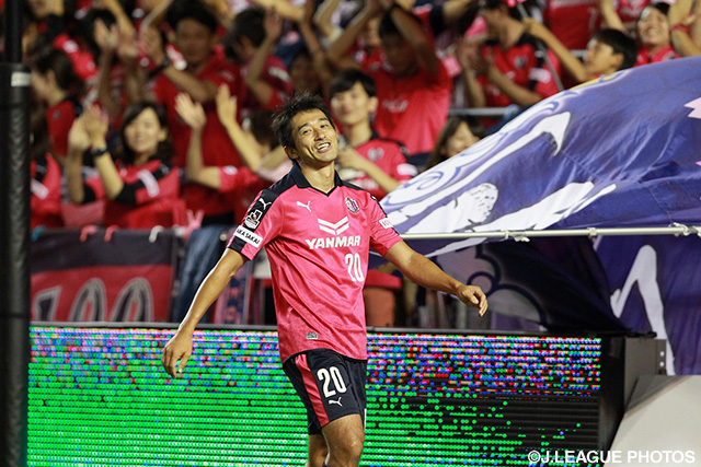 先制とダメ押しの2ゴールを決めた玉田　圭司（Ｃ大阪）【明治安田Ｊ２ 第31節 Ｃ大阪vs栃木】（2/4）