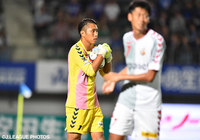 2試合連続で無失点に抑えた大久保　択生（長崎）【明治安田Ｊ２ 第31節 徳島vs長崎】（3/4）