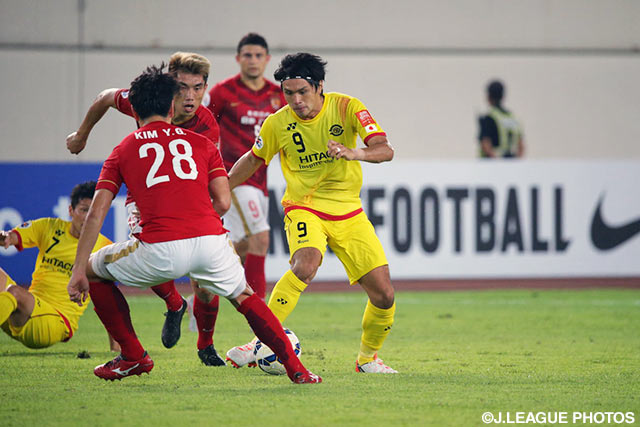 前線でアグレッシブなプレーを見せた工藤　壮人（柏）【ＡＣＬ 準々決勝 第2戦 広州恒大vs柏】（4/10）
