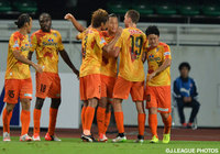 CKを頭で合わせて同点ゴールを決めた鄭　大世（清水）【明治安田Ｊ１ 2nd 第11節 清水vs浦和】（2/5）