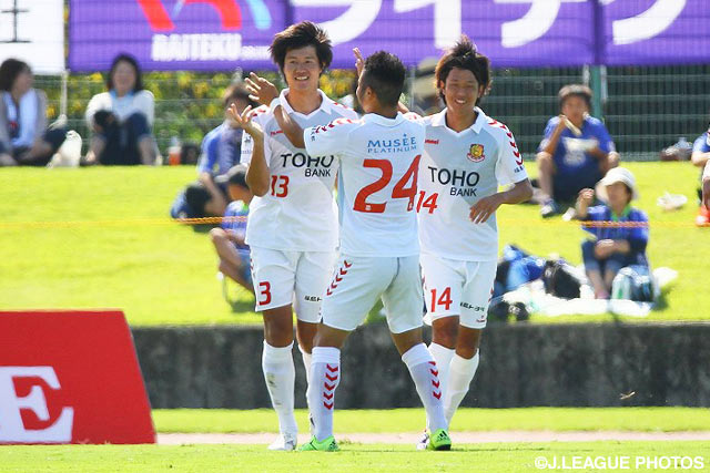 先制点となる今季初得点を決めた大原　卓丈（福島 #13）【明治安田Ｊ３ 第29節 富山vs福島】（1/2）