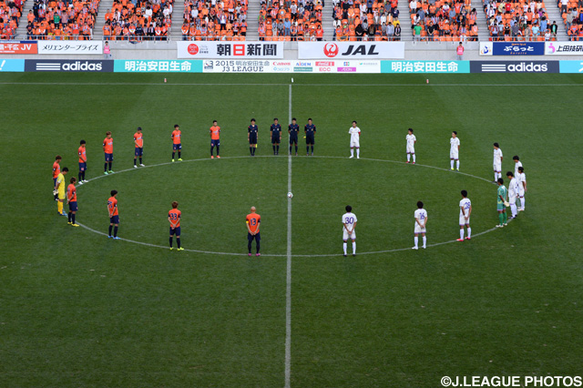 明治安田Ｊ３ 第29節 長野vs藤枝【故デットマール・クラマー氏を偲ぶ黙祷】