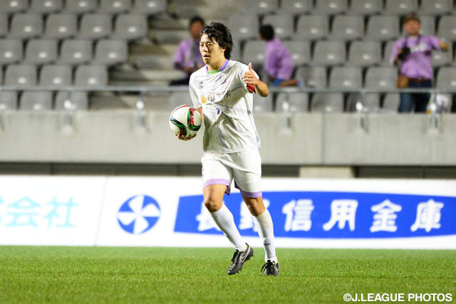 2試合連続ゴールで1点差とした大石　治寿（藤枝）【明治安田Ｊ３ 第29節 長野vs藤枝】（2/2）