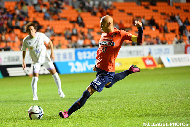 2ゴールで勝利の立役者となった勝又　慶典（長野）【明治安田Ｊ３ 第29節 長野vs藤枝】（1/2）